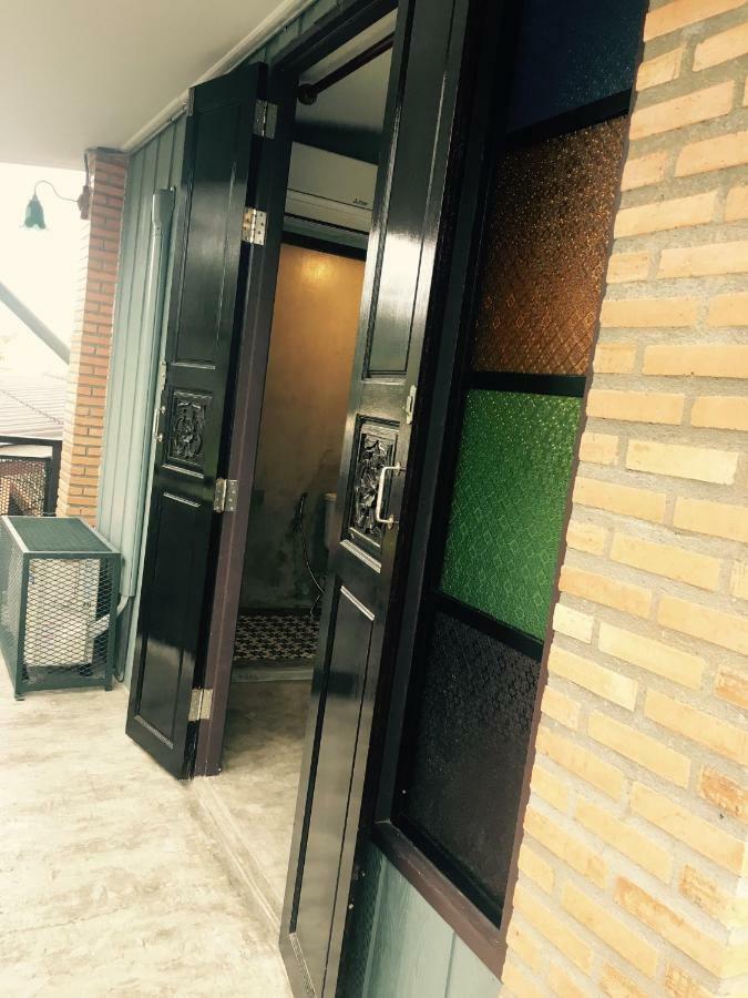 Хостел Talardkao Balcony Краби Экстерьер фото